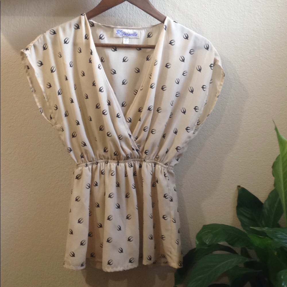 Paraella Bird Print V Neck Short Sleeve Blouse M